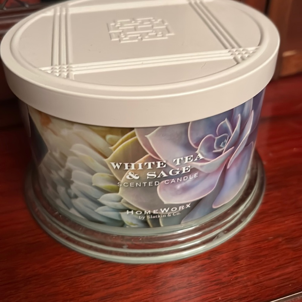 White Tea & Sage 4-wick Candle by Homeworx/Harry Slatkin